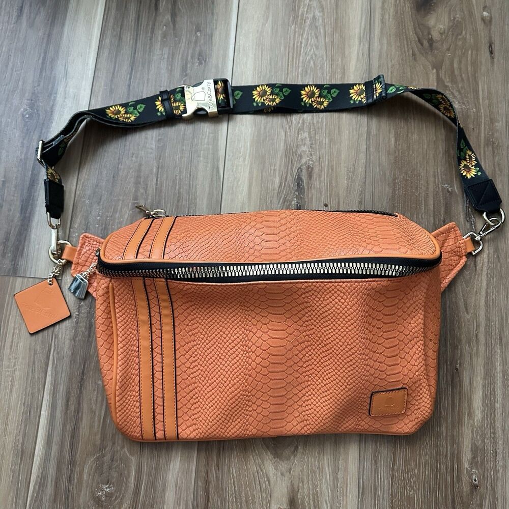 Tote&Carry Orange Snakeskin Crossbody Bag Sunflower Strap Vegan Leather 14x9
